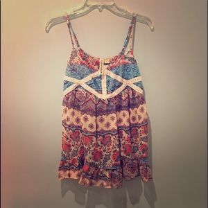 Eyeshadow a-line top